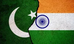 Pakistan ve Hindistan Ateşkeste Anlaştı