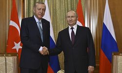 Putin, Rusya-Ukrayna müzakereleri için yarın Cumhurbaşkanı Erdoğan ile görüşeceğini bildirdi