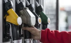 Bir haftada motorine 8,5 TL, benzine 4,5 TL zam