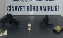 70 Milyon Dolarlık Nükleer Maddeyi Ayakkabısında Saklamış!