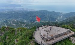 Yoroz Kent Ormanı manzarasını seyir terasından yaklaşık 200 bin kişi izledi