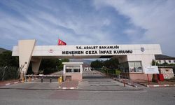 İzmir Büyükşehir Belediyesine yönelik "yolsuzluk" soruşturmaları sonunda 2 iddianame hazırlandı