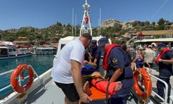 Antalya'da araçla ulaşımı olmayan Kaleköy'de yaralanan kişiye tıbbi tahliye yapıldı