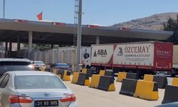 Türk Tır’ları 14 Yıl Aradan Sonra Suriye Yolunda