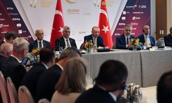 Cumhurbaşkanı Erdoğan: ABD ile 100 milyar dolarlık ticaret hacmi müşterek hedefimiz olmayı sürdürüyor