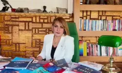 CHP'li Kadınlardan Öğrencilere Kitap Desteği!