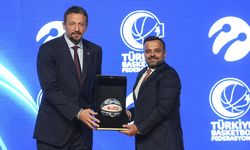 Türkiye Basketbol Federasyonu ile Turkcell arasında sponsorluk anlaşması imzalandı