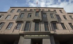 MSB: Hudutlarda 5'i terör örgütü mensubu olmak üzere 188 şahıs yakalanmıştır