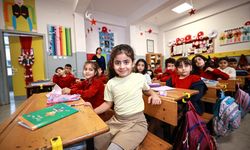 Adana, Mersin ve Hatay'da okullarda ara tatil sonrası ilk ders zili çaldı