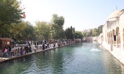 Balıklıgöl'de ara tatil yoğunluğu yaşanıyor