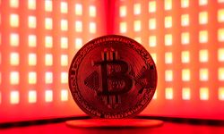 Bitcoin, Fed'in para politikasındaki belirsizlikle mayıstan beri en düşük seviyeye geriledi