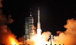 Çin'in uzay istasyonundaki taykonot ekibi Dünya'ya döndü