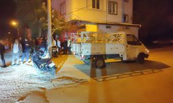 Kozan ilçesinde kamyonetle çarpışan motosikletin sürücüsü yaralandı