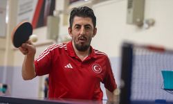 Milli para masa tenisçi Abdullah Öztürk, Avrupa Şampiyonası'nda üç altın madalyanın peşinde