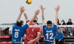 Voleybol: SMS Grup Efeler Ligi