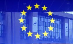 AB üyesi ülkeler, Rusya'nın 210 milyar avroyu bulan varlıklarını süresiz dondurdu