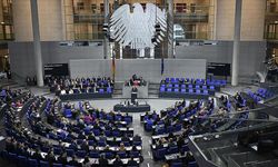 Almanya'nın tartışmalı emeklilik tasarısı mecliste onaylandı