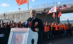 Bakan Uraloğlu: Türkiye Yüzyılı vizyonuyla yatırım, istihdam, üretim ve ihracat odaklı büyüme stratejimizi sürdürüyoruz