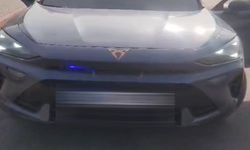 Çakarlı aracın sürücüsüne 276 bin TL ceza kesildi, trafikten men edildi