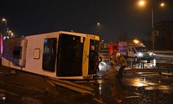 Çekmeköy'de İETT'ye bağlı özel halk otobüsü devrildi