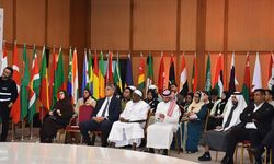 İslam ülkelerinden gençler demokrasi, barış ve güvenliği konuşmak için Fas'ta buluştu