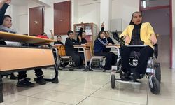 Isparta'da kas hastası öğretmen azmiyle herkese ilham oluyor