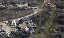 İsrail ordusu, Lübnan topraklarına girerek sınır hattındaki bir evi havaya uçurdu