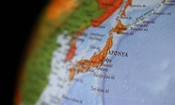 Japonya'da 7,5 büyüklüğündeki depremin ardından verilen 'mega deprem' uyarısı kaldırıldı