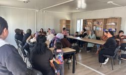 Kadınlara Öz Şefkat Buluşması Konteyner Kentte Umut Oldu