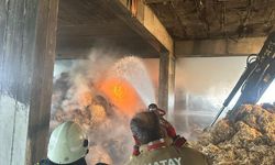 Samandağ’da samanlıkta çıkan yangın 10 saatte kontrol altına alındı