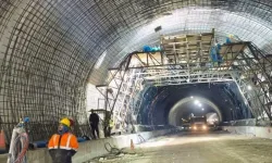 Hatay'ın Dev Tünel Projesinde Yeni Gelişme: Karayolları Müdürü Aktardı!