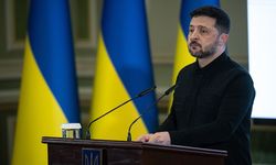 Zelenskiy, Ukrayna'nın dün geceden beri yoğun Rus hava saldırısı altında olduğunu belirtti