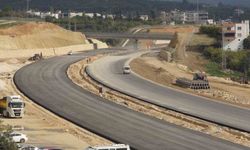4 bin kişi çalışıyor yüzde 84'ü tamamlandı: Çeşmeli-Kızkalesi Otoyolu Mersin turizmine nefes aldıracak
