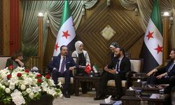 AK Parti Genel Başkan Yardımcısı Zorlu: Ayn-el Arab bölgesindeki insani koridor sorunsuz şekilde işliyor