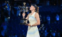 Avustralya Açık'ta tek kadınlar şampiyonu Elena Rybakina