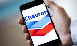 Chevron ve ExxonMobil'in karları geçen yıl azaldı
