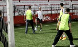 Denetimli serbestlik personeli ile tedbir altındaki çocuklar halı sahada buluştu