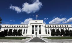 Fed faiz oranını sabit tuttu