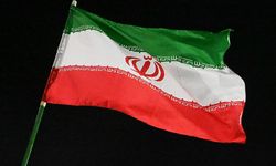 İran'dan olası savaşın, İsrail'den bölgedeki ABD üslerine kadar geniş bir coğrafyayı etkileyebileceği uyarısı