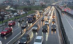 İstanbul'da akşam saatlerinde trafik yoğunluğu yüzde 80'e çıktı