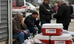 Hataylılar Kızılay'a Sordu: Merkezler Kapatılıp, Hatay Neden Yalnız Bırakıldı?