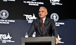 Kültür ve Turizm Bakanı Ersoy: Türkiye'nin 2026 yılı turizm geliri hedefi 68 milyar dolar