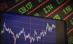 Küresel piyasalar yoğun ekonomik ve jeopolitik gündemle karışık seyrediyor