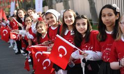 MEB, okullarda ikinci dönemin 'Bayrak Sevgisi' temasıyla başlayacağını duyurdu