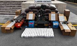 Mersin'de kaçak tütün ve makaron ele geçirildi