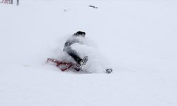 Muş Güzeldağ Kayak Merkezi 25 bini aşkın kayakseveri ağırladı