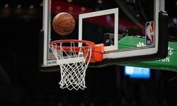 NBA'de Lakers, deplasmanda Wizards'ı farklı mağlup etti