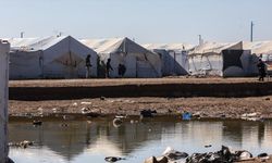 Suriye'deki Hol Kampı'nda, DEAŞ'lıların yakınları dışındaki aileler güvenli çıkış için hükümetin incelemelerini bekliyor