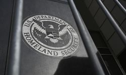 ABD İç Güvenlik Bakanlığı, sosyal medyada göçmenlik dairesini eleştirenlerin bilgilerini istedi