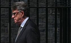 AB'den Epstein dosyasında adı geçen eski AB Komisyonu üyesi Mandelson'a soruşturma hazırlığı